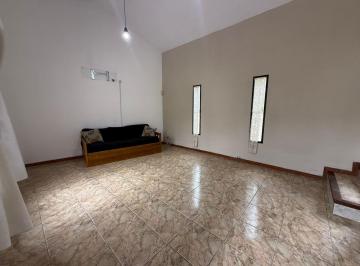 Casa de 3 ambientes, Villa Carlos Paz · Casa de 2 Dorm. en Venta en Villa del Lago