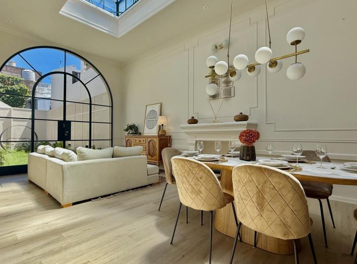 Casa · 205m² · 3 Dormitorios · 1 Cochera