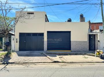 Casa · 171m² · 8 Ambientes · Venta Casa con Local Jose C Paz
