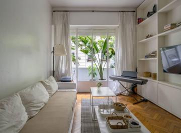 Departamento · 93m² · 4 Ambientes · Juncal y Ayacucho
