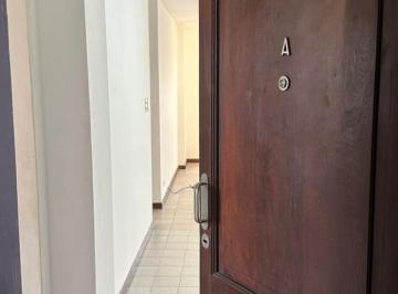 Departamento · 90m² · 4 Ambientes · Departamento 3 Dorm. - Centro, Resistencia