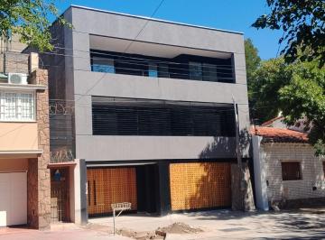 Departamento · 70m² · 3 Ambientes · 1 Cochera · Departamento en Capital