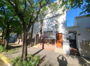 Casa de 4 ambientes, Córdoba · Alta Cordoba, Casa de 2 Dormitorio Muy Amplios