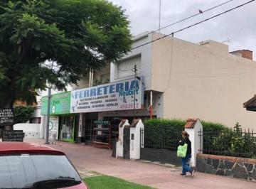 Bodega-Galpón · 982ha · Importante Inmueble Comercial. Galpon, Locales y Casa