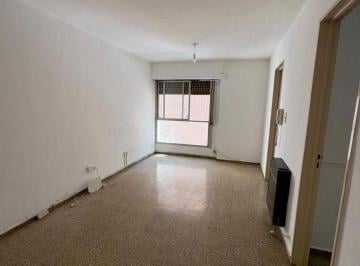 Departamento de 2 ambientes, Córdoba · Departamento en Alquiler de 1 Dormitorio - Barrio Centro, Marcelo T de Alvear 231