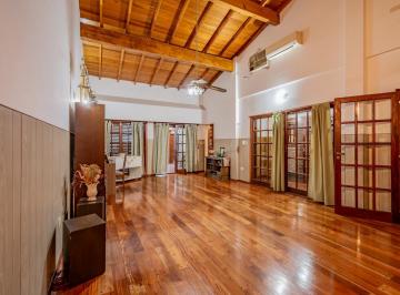 Casa · 412m² · 4 Ambientes · Venta Casa 4 Amb Local