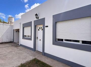 Casa de 6 ambientes, La Plata · Casa en Venta de 2 Dorm.