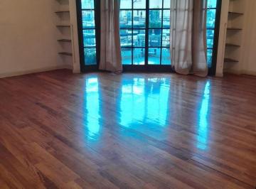 FRC-FRC-7913_2 · Av J B Alberdi 900 Caballito 4amb C Coch U$270.000