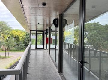 Oficina comercial · 28m² · 6 Cocheras · Consultorio/oficina en Alquiler Boulevard Plaza