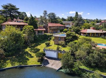 Casa de 6 ambientes, Villa Carlos Paz · Importante Casa en Villa Carlos Paz, con Bajada Al Lago - Lanchera