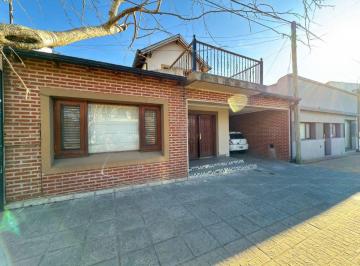 Casa de 7 ambientes, Tandil · Vende Hermosa Propiedad Sobre Av Santamarina Al 100 Usd