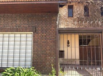 Casa de 5 ambientes, Quilmes · Venta Chalet Quilmes Este