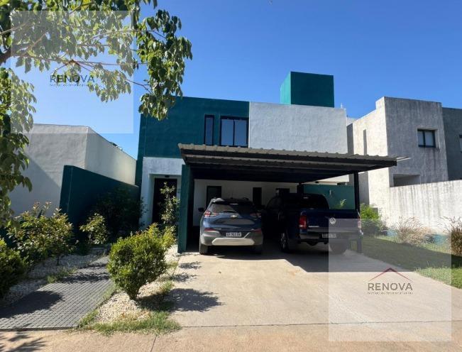 Casa · 240m² · 10 Ambientes · 2 Cocheras