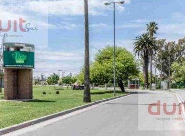 Terreno · 375m² · Se Frece Lote en Barrio Tejas 2, en La Zona Sur de La Ciudad!