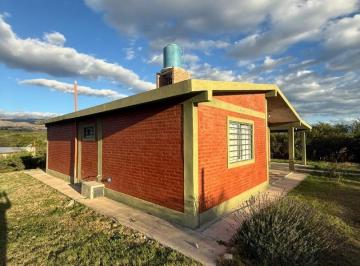 Casa · 78m² · 3 Ambientes · 2 Cocheras · Casa con Hermosas Vistas y Paz en San Lorenzo El Carrizal