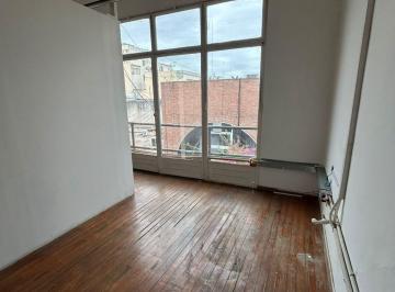 Oficina comercial · 90m² · 3 Ambientes · B° Centro - Oficina 90 m² - Alquiler