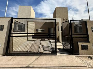 Casa · 108m² · 3 Ambientes · Venta | Casa 2 Hab en B° Los Platanos | Cipolletti