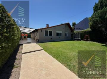 Casa · 134m² · 5 Ambientes · Casa en Venta en Mi Refugio Canning