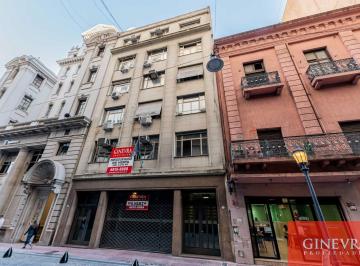 Edificio · 2240m² · Edificio Comercial en Venta en Plaza de Mayo. Superficie: 2240 m²