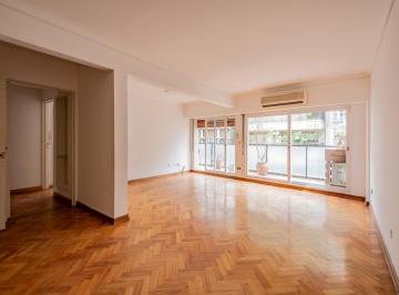 Departamento · 120m² · 4 Ambientes · 1 Cochera · Departamento en Venta Recoleta, 4 Amb con Cochera, Dependencia y Baulera