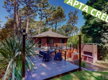 Casa de 3 ambientes, Cariló · Cabaña con 2 Dorm. en Venta, 963 m² en Cariló
