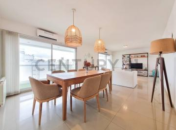 Departamento · 249m² · 4 Dormitorios · 3 Cocheras · Triplex de 4 Dorm. Balcon, Parrilla y Cochera en Venta