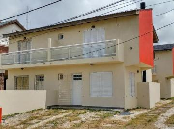 Departamento · 62m² · 3 Ambientes · 2 Cocheras · Departamento Dúplex en Venta - 2 Dorm. 2 Baños - Cochera - 85 m² - Mar del Tuyú