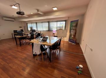 Oficina comercial · 268m² · B°general Paz - Bahia Blanca 519 - Edificio Oficinas