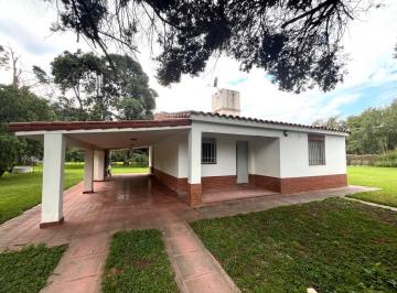Casa · 107m² · 3 Ambientes · 3 Cocheras · Venta Casa 2500 m² en Anisacate