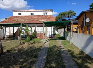 Casa · 152m² · 6 Ambientes · 3 Cocheras · Dúplex Venta en Bloque en San Clemente Costa Atlántica - 3 Unidades Más 1 Lote a 150 m del Mar