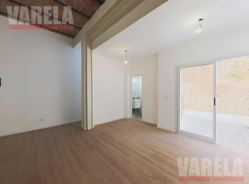 Departamento · 58m² · 3 Ambientes · Departamento Apto Credito 3amb - Planta Baja C/baño, Toilete Y2 Patios. Bajas Expensas. U$s133.000
