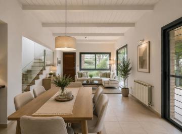 Casa · 150m² · 4 Ambientes · 2 Cocheras · Imperdible Dúplex en Venta | Housing con Pileta y Mucho Verde | San Alfonso - Villa Allende