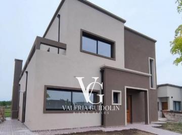 Casa · 221m² · 6 Ambientes · 1 Cochera · Casa Venta Barrio San Pablo Derqui - Pilar