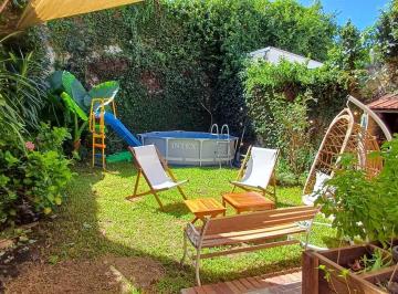 Casa · 179m² · 5 Ambientes · 1 Cochera · Casa en Venta en Martinez