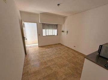 Departamento de 2 ambientes, La Matanza · Departamento Planta Baja con Patio
