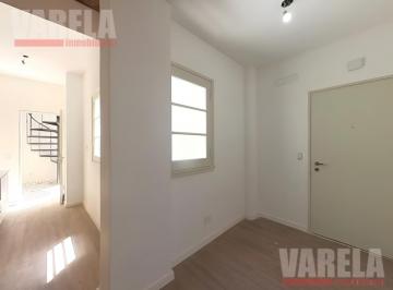 PH · 77m² · 4 Ambientes · PH Apto Credito! 4 Ambientes Primer Piso. C/baños, Patio y Terraza. bajas Expensas. U$s 230.000