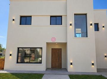 Casa · 172m² · 4 Ambientes · Casa en Venta en Barrio San Pablo, Pilar, G. B. a. Zona Norte