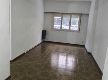 Departamento de 3 ambientes, Mar del Plata · 3 Ambientes a La Calle Planta Baja La Perla