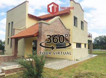 Casa · 259m² · 5 Ambientes · 1 Cochera · Casa - Las Moreras