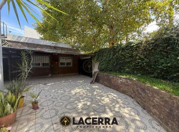 Casa · 100m² · 4 Ambientes · 2 Cocheras · Venta Casa en Chilavert Apto Credito