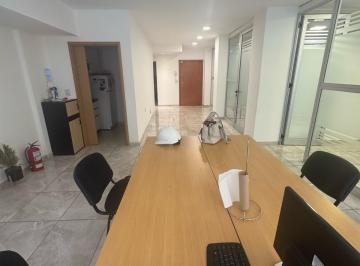 Oficina comercial · 83m² · 4 Ambientes · Oficinacon Terraza Super Luminosa