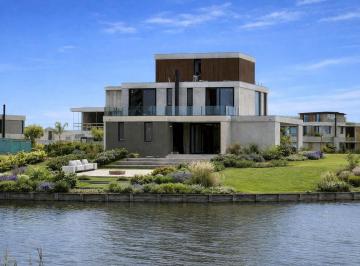 Casa · 346m² · 6 Ambientes · 3 Cocheras · Casa en Venta en Los Puentes, Nordelta, Tigre