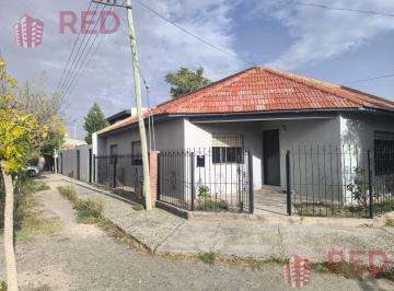 Casa · 155m² · 4 Ambientes · Casa de 3 Dorm. - Barrio Brentana - Cipolletti