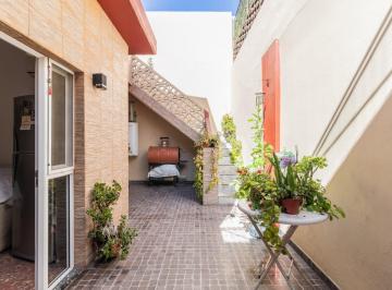 PH · 111m² · 5 Ambientes · PH Sin Expensas en Venta