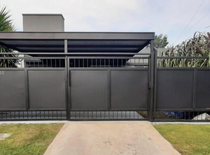 Casa · 64m² · 4 Ambientes · 2 Cocheras