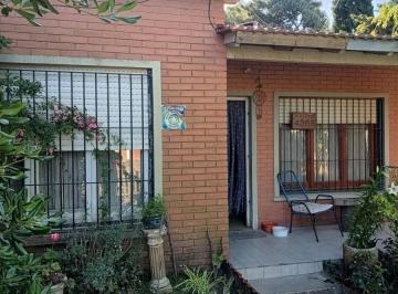 Casa · 60m² · 5 Ambientes · Casa en Venta - 2 Dorm. 1 Baño - San Clemente del Tuyú