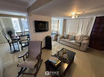 Casa · 220m² · 6 Ambientes · 1 Cochera · Casa en Venta - 5 Dorm. - Av Almte. Brown y Lavalle (Cf1352)