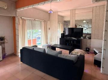 PH · 60m² · 3 Ambientes · PH - 3 Amb por Escalera - Sin Expensa - Chacabuco 600