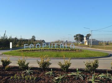 Terreno · 250m² · Venta Terreno de 250 m² en Ecopueblo, Alvear