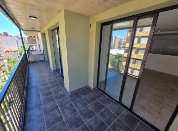 Departamento · 80m² · 3 Ambientes · Venta Dpto. Dos Dorm.. Excelente Ubicación.